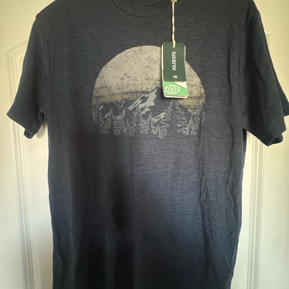 Tentree Men's Charcoal Mountain Graphic Tee
